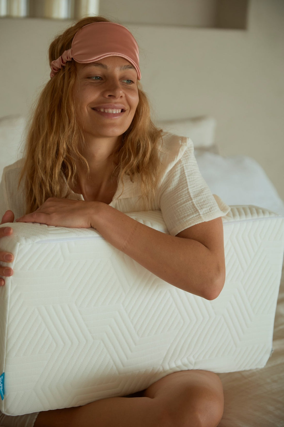 Slaaphouding en schouderklachten: zo voorkom je ze als zijslaper - SidePillow